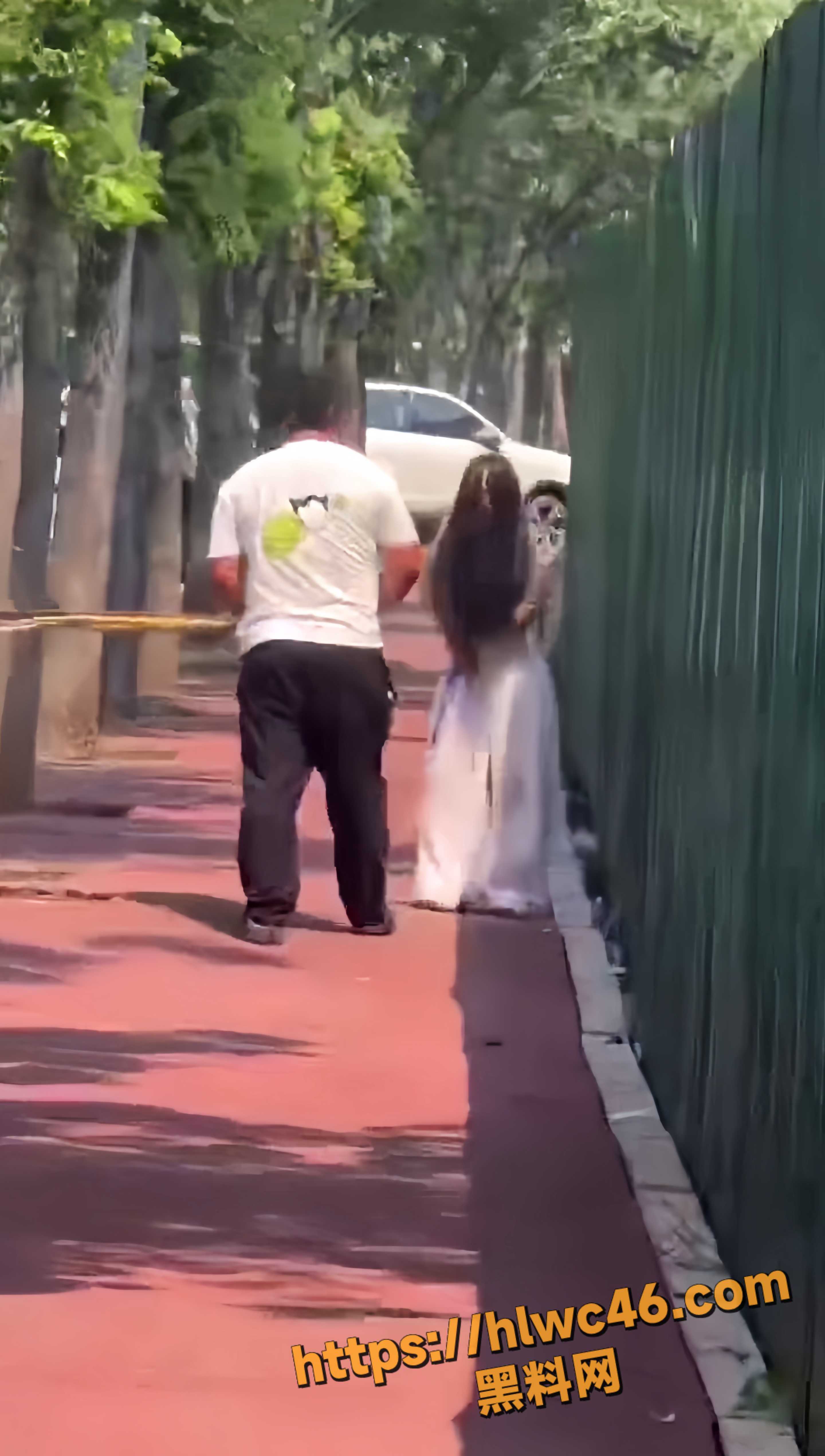 抓奸现场画面曝光3