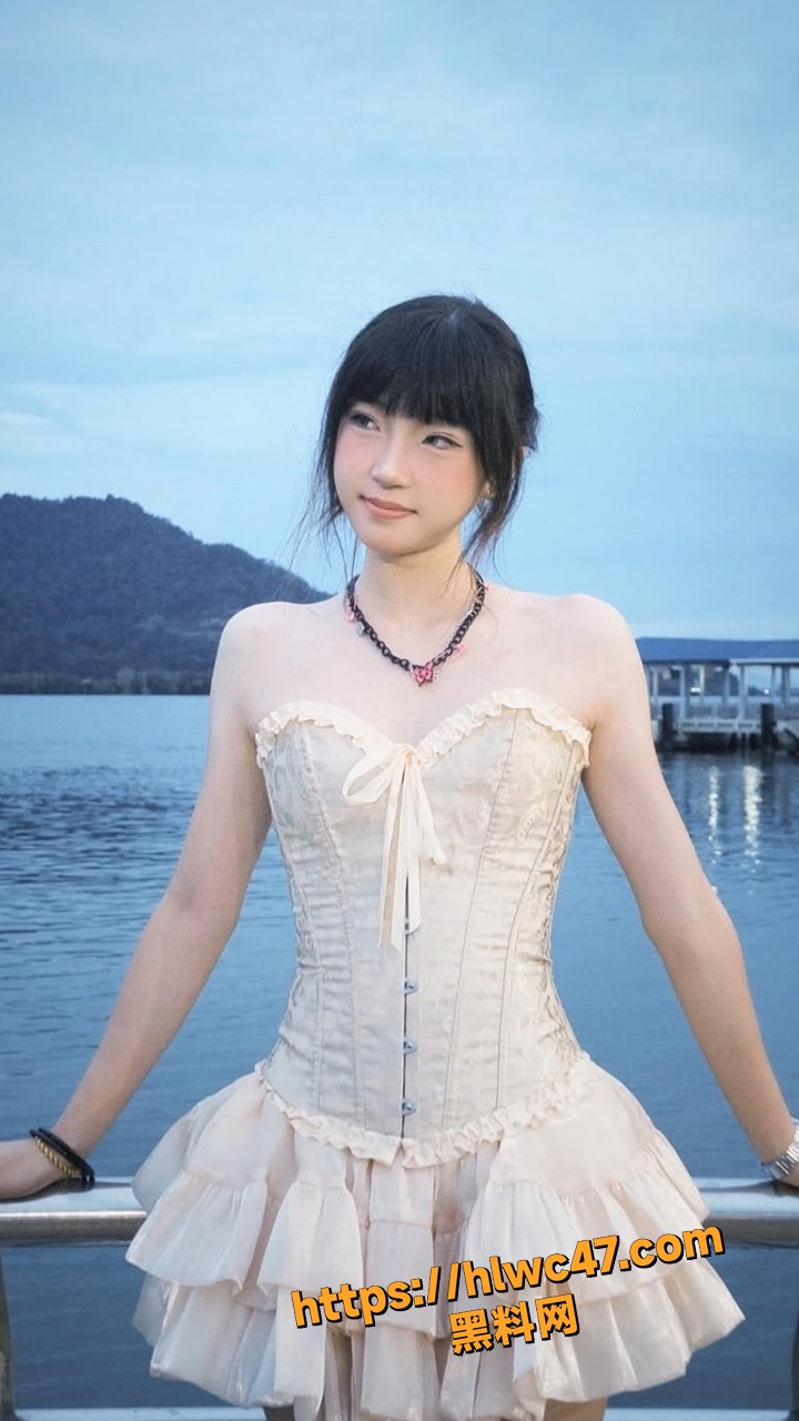 02年甜妹