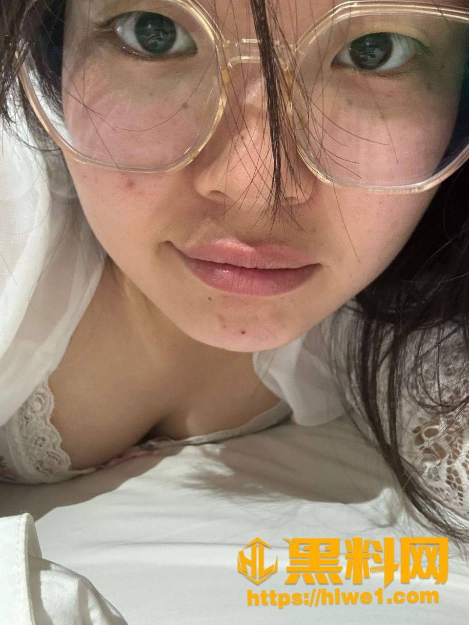 天津反差妹不雅视频3