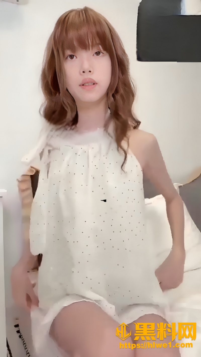 推特贫乳少萝小鱼干1