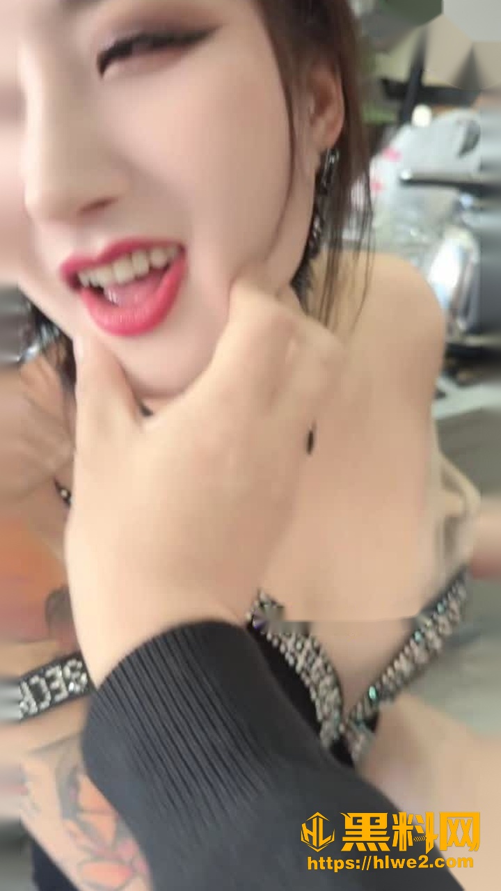 骚姐婷婷被凌辱视频