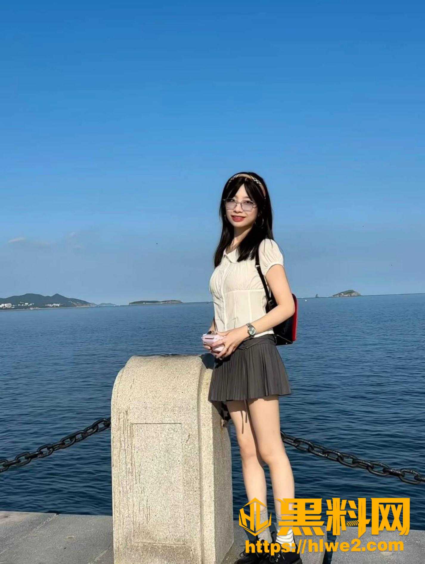 巨乳女大学生自慰视频