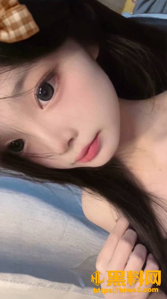 邓淑茵裸聊极度反差