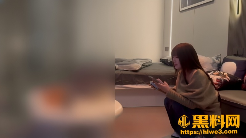 推特高颜值网黄菠萝酱1