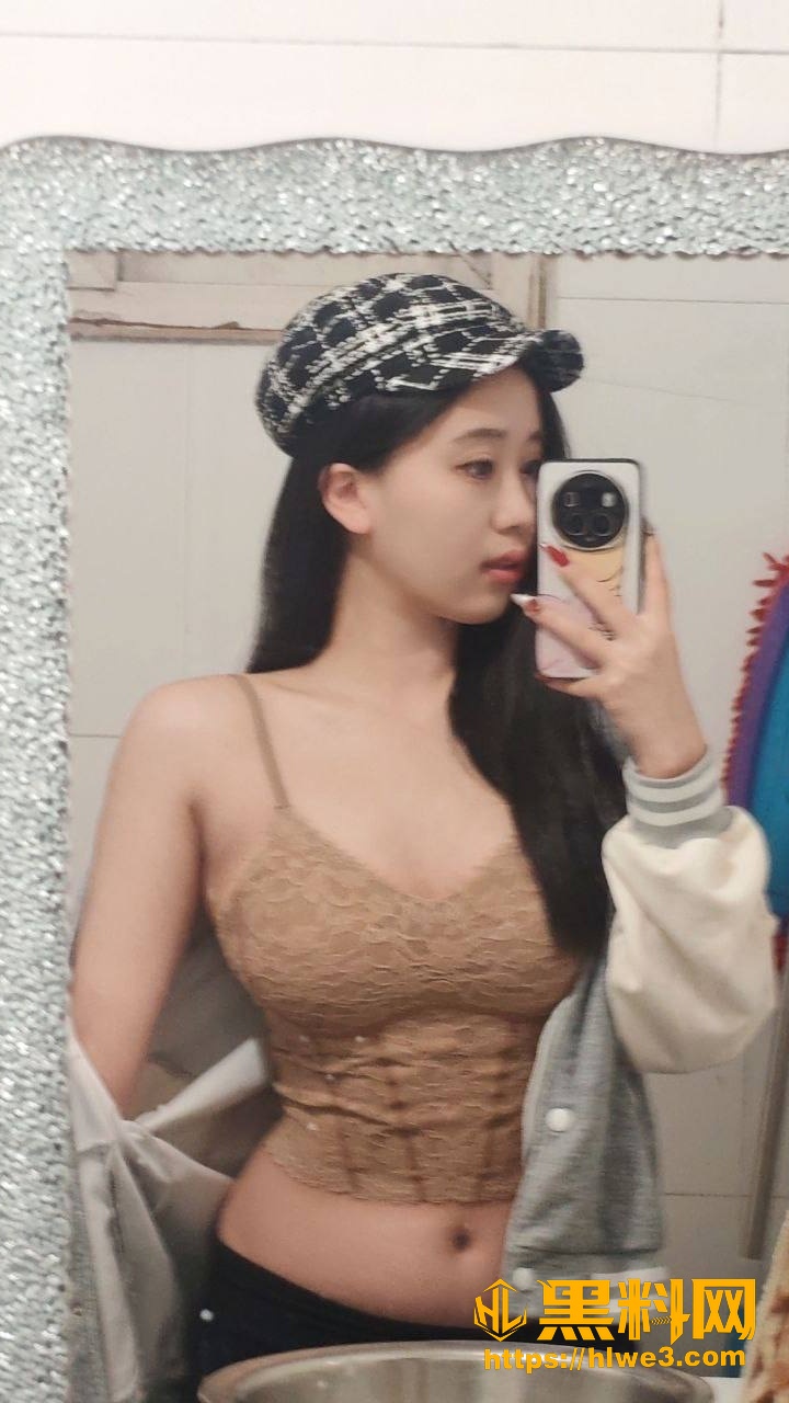 张嘉莹