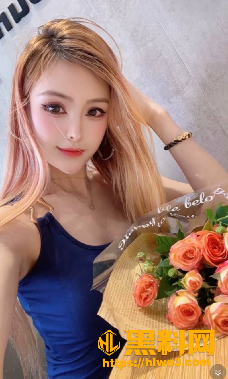 小姨Kioo自慰视频合集2