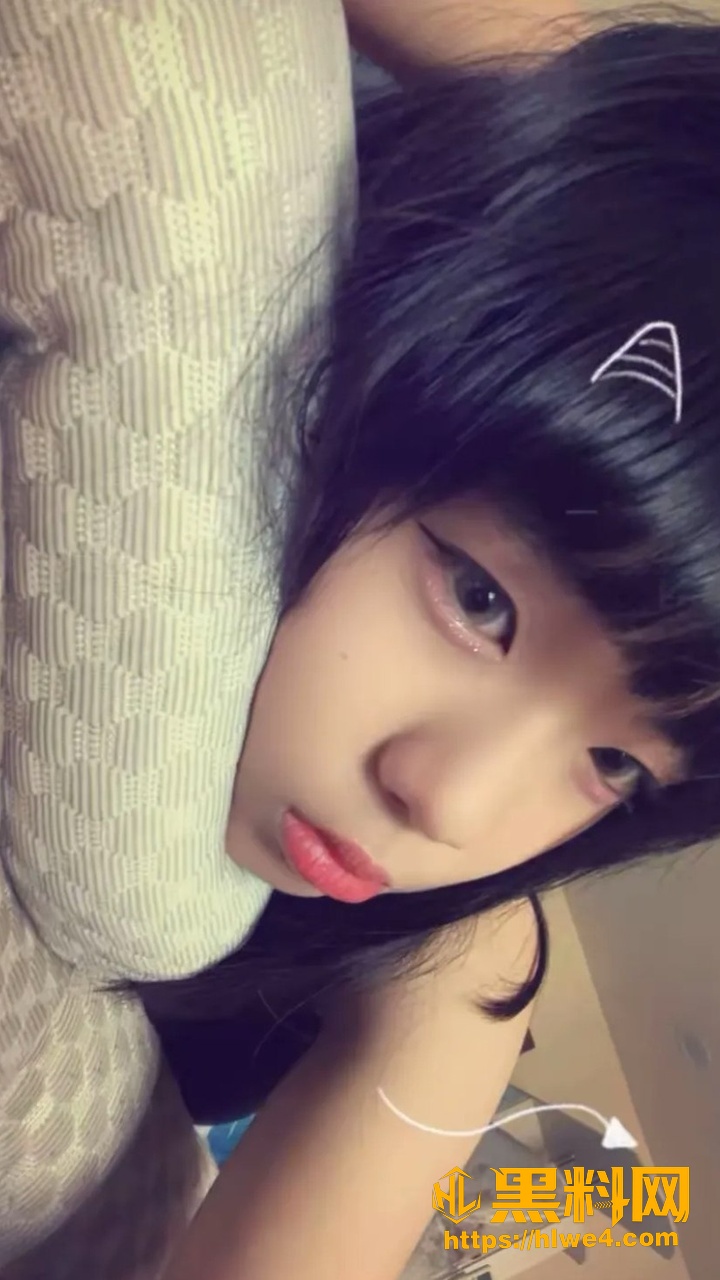 七七