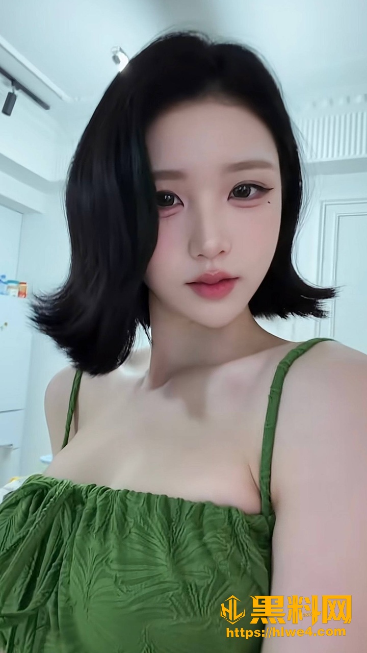 江心月深夜裸聊翻车