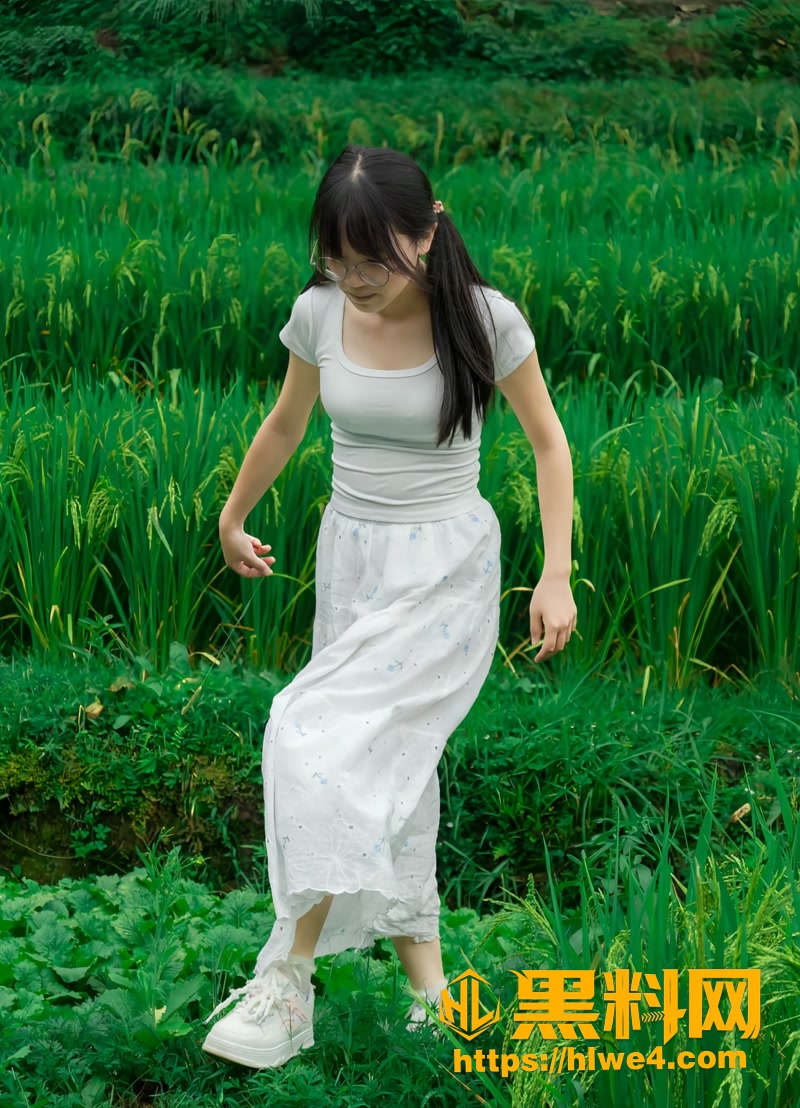 03赵雨欣大尺度福利视频1 3wm