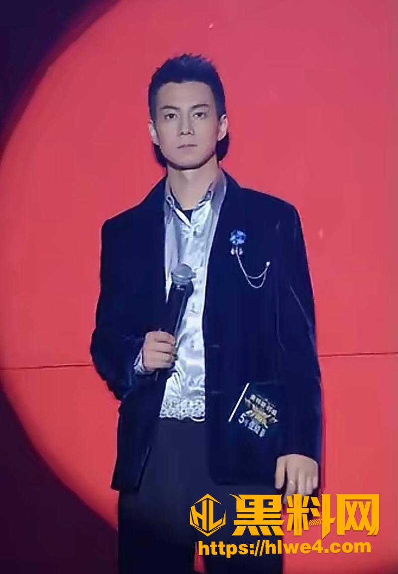 铠甲勇士召唤人张殿菲6