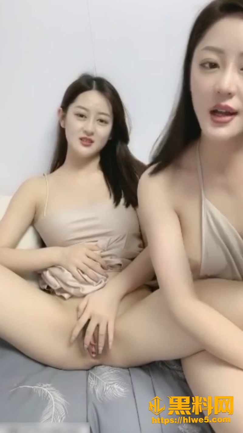 穴脸同框假阳具自慰6