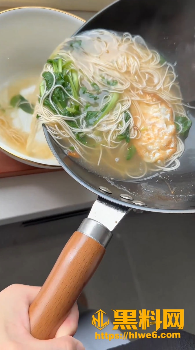 龟男赛道最新视频