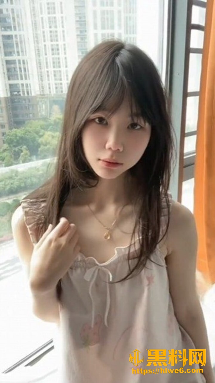 雨彤户外私密视频
