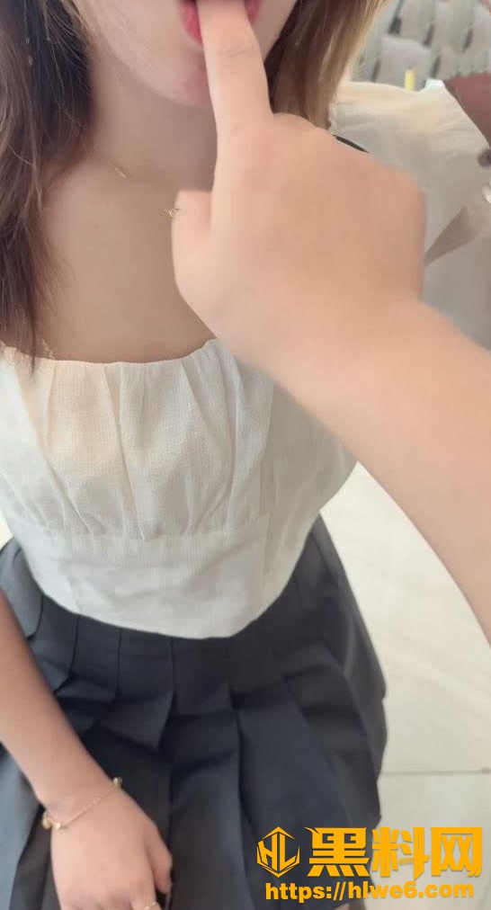 奶子即正义4