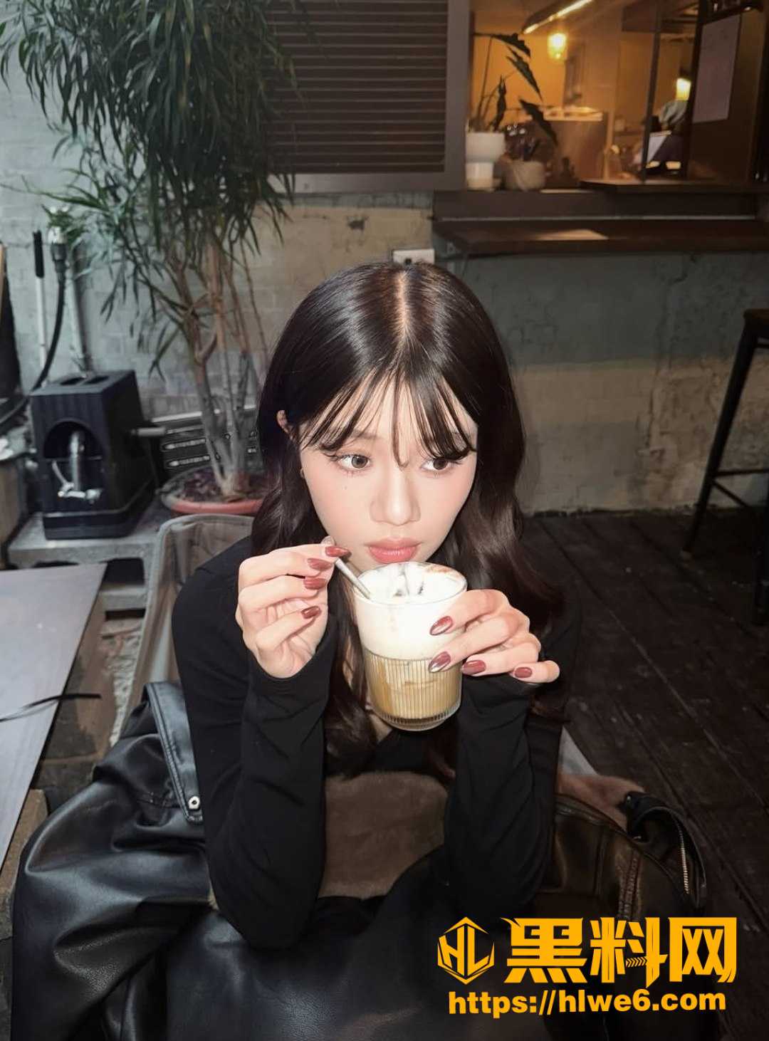 玉杰女上位骑乘视频3