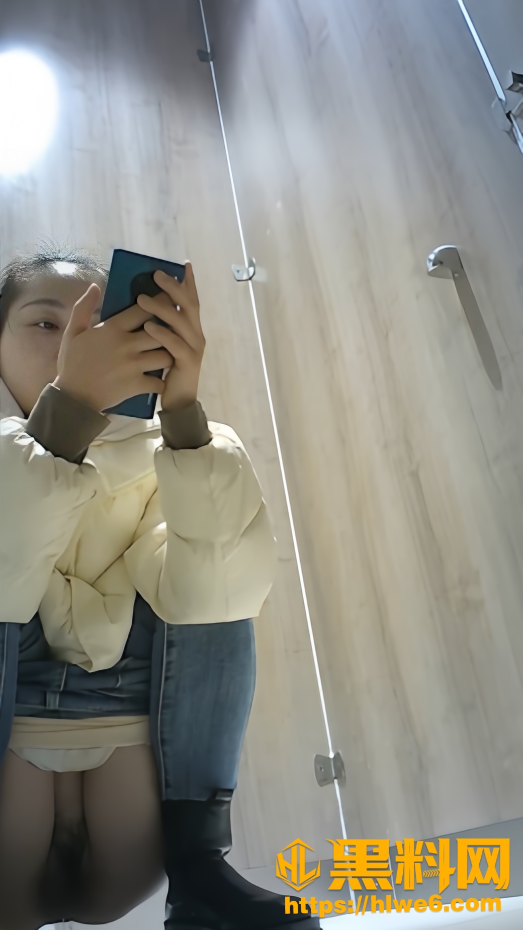 极品美女放尿视频3