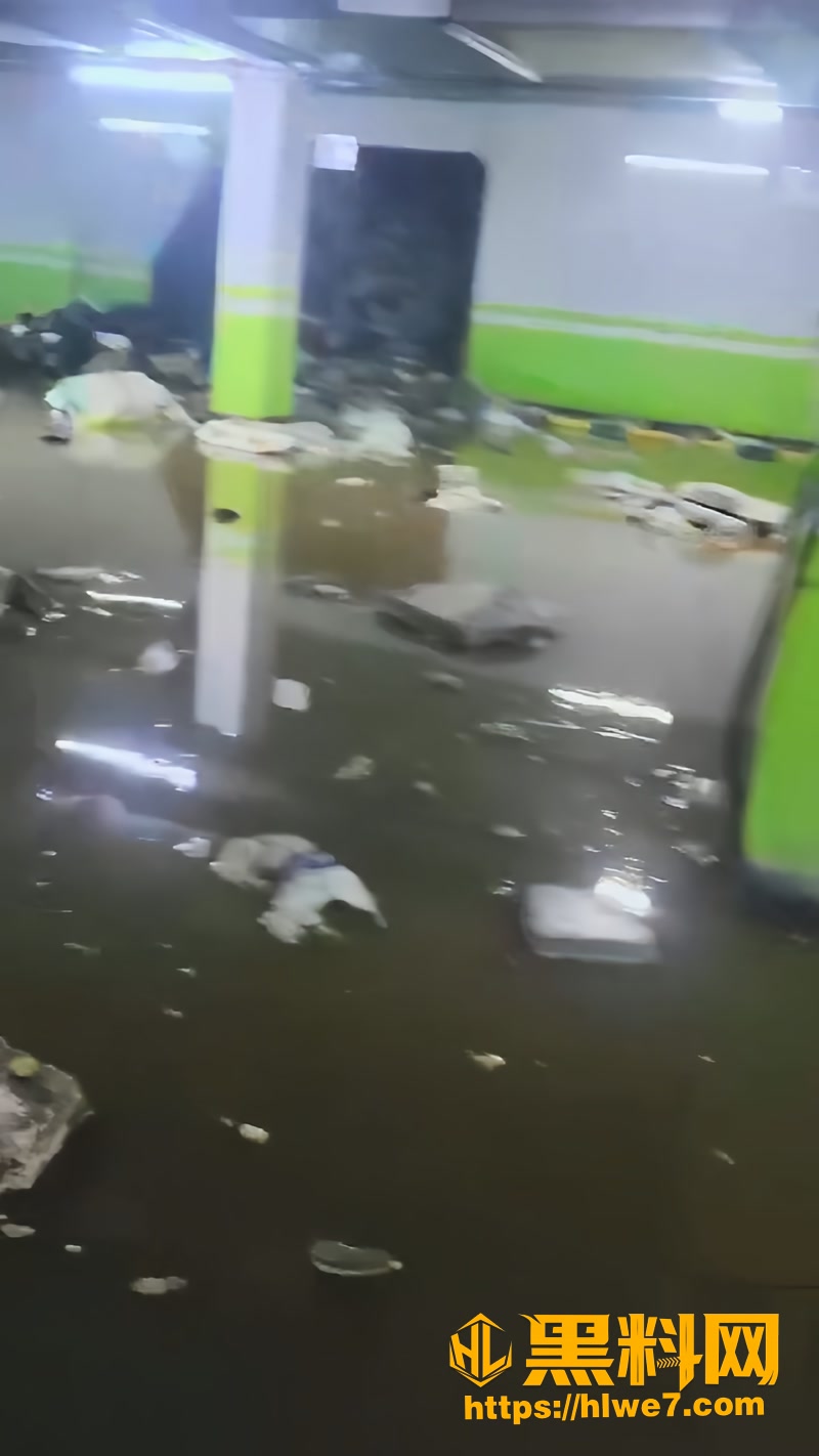 02沈阳地下车库墙体坍塌1 2wm