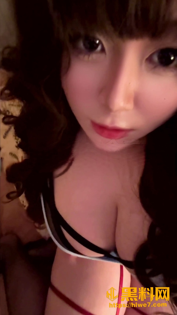 滴哩哩巨乳诱惑视频