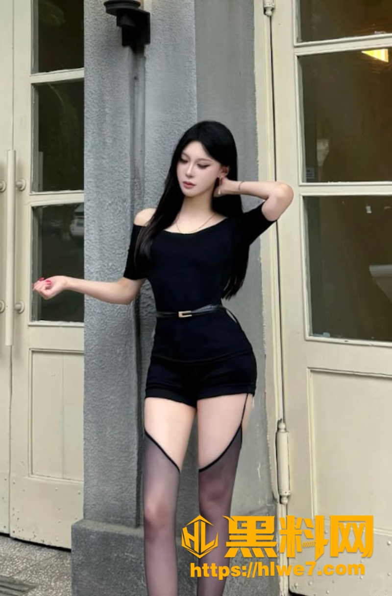 极品黑丝长发美女性爱视频2
