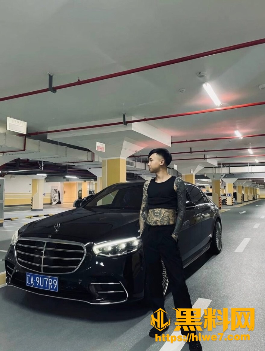 王皓晨偷情团队二代小妮 7