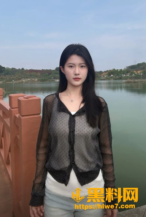 单向摆动