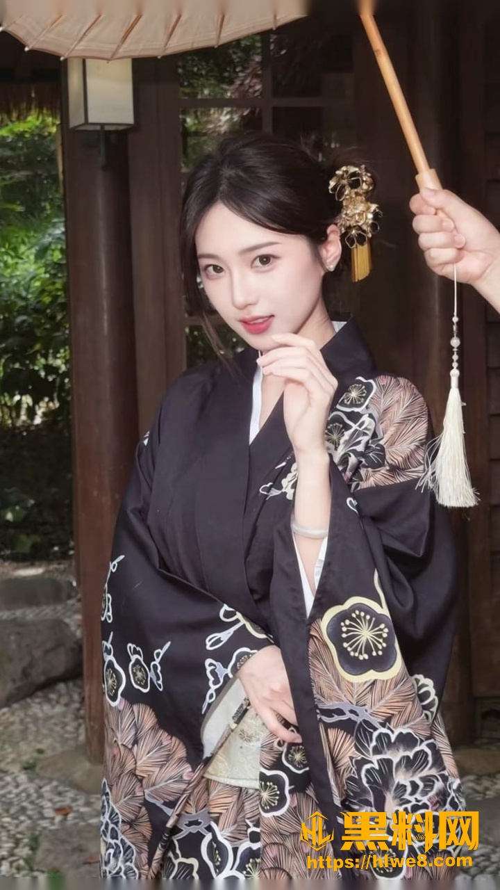 怡宝脚踏多船性爱视频