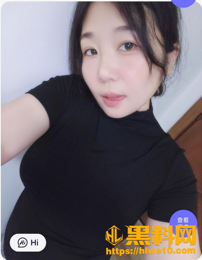 牟维娜露奶自拍2
