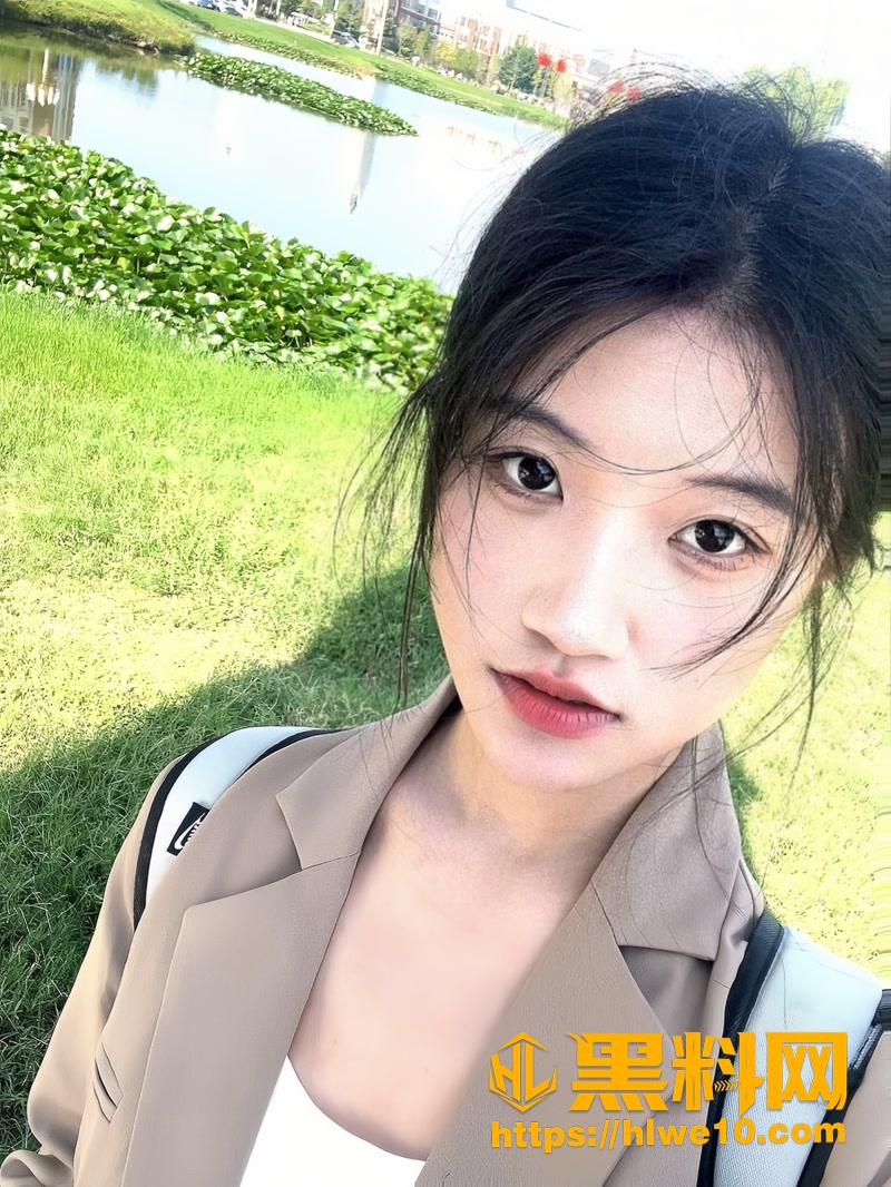 01贵州师大艺术系苏婉1 1wm