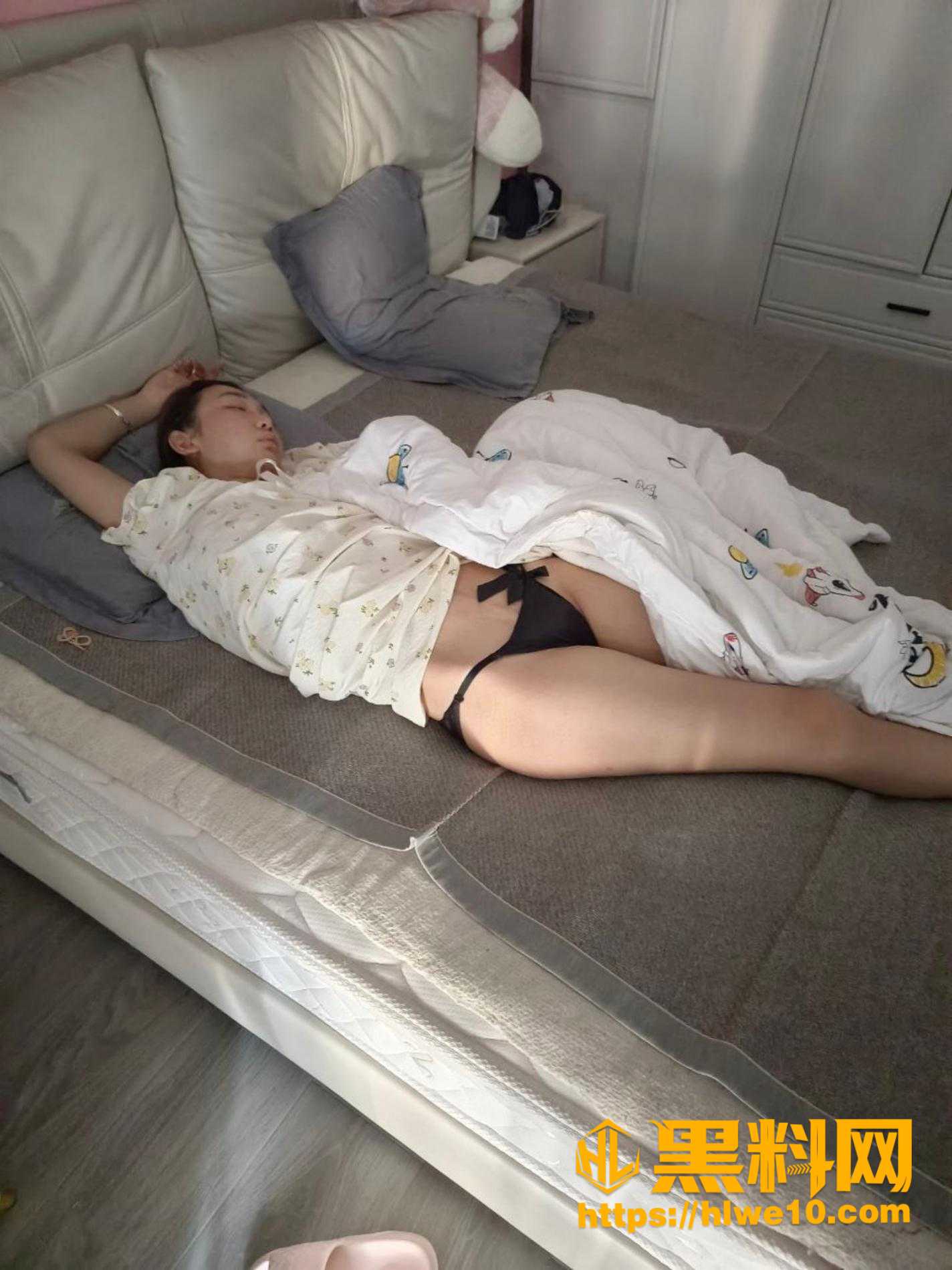 舞蹈少妇高潮自拍