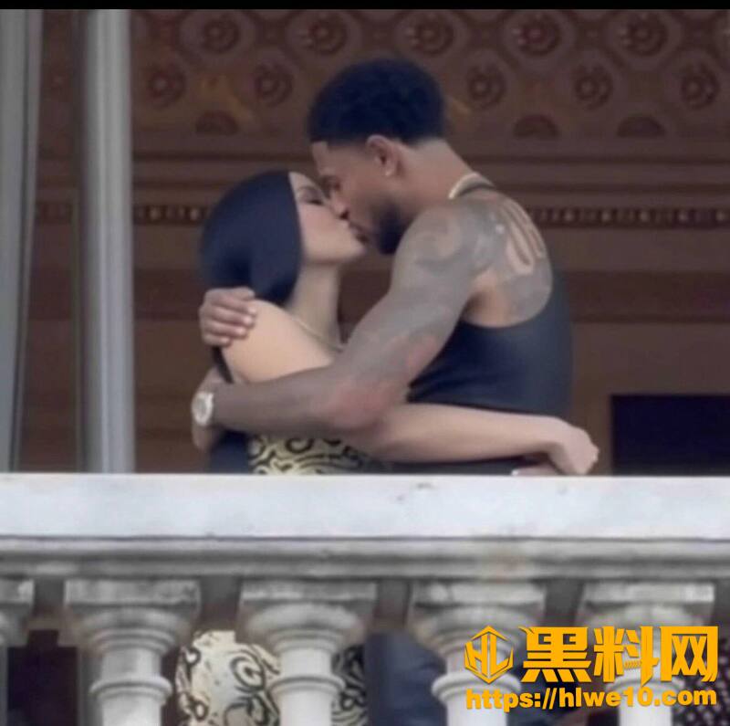 CardiB和爆帅门将23