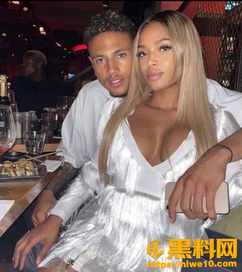 CardiB和爆帅门将30