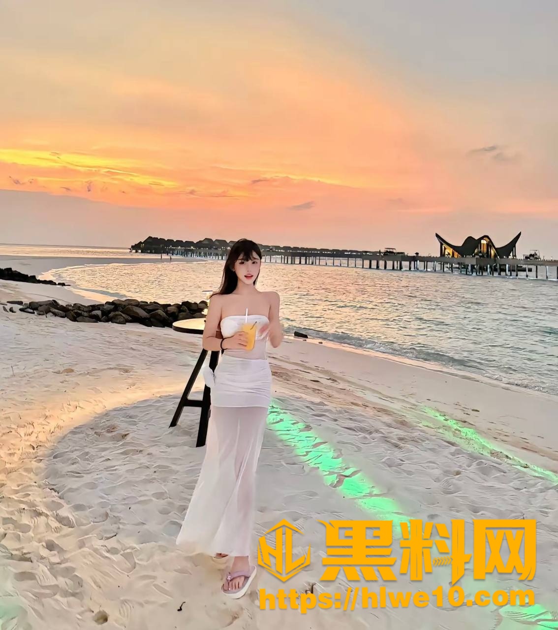 viki露脸深喉骑乘榨精视频 5