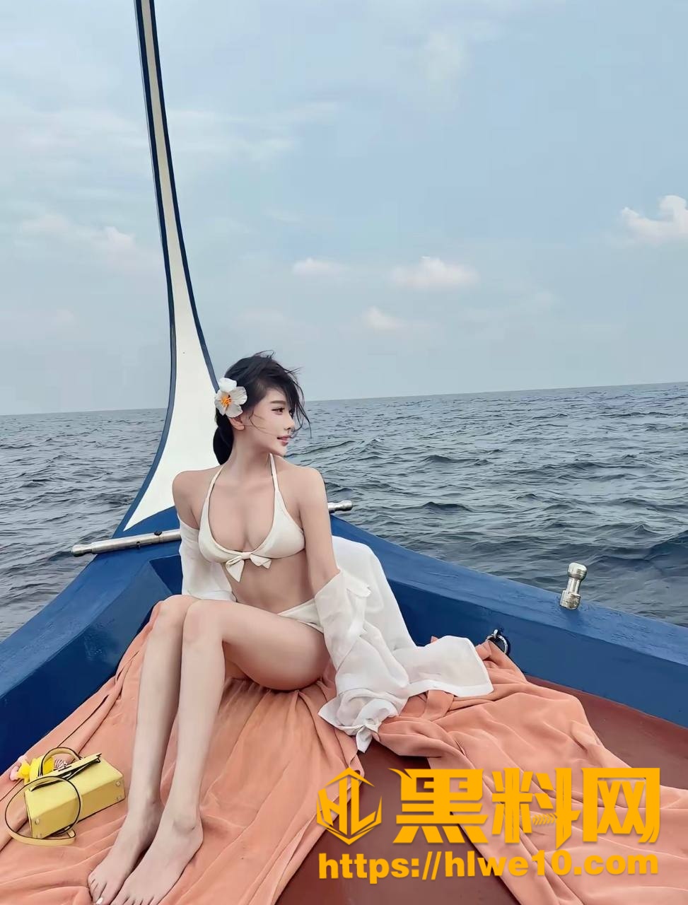viki露脸深喉骑乘榨精视频 7