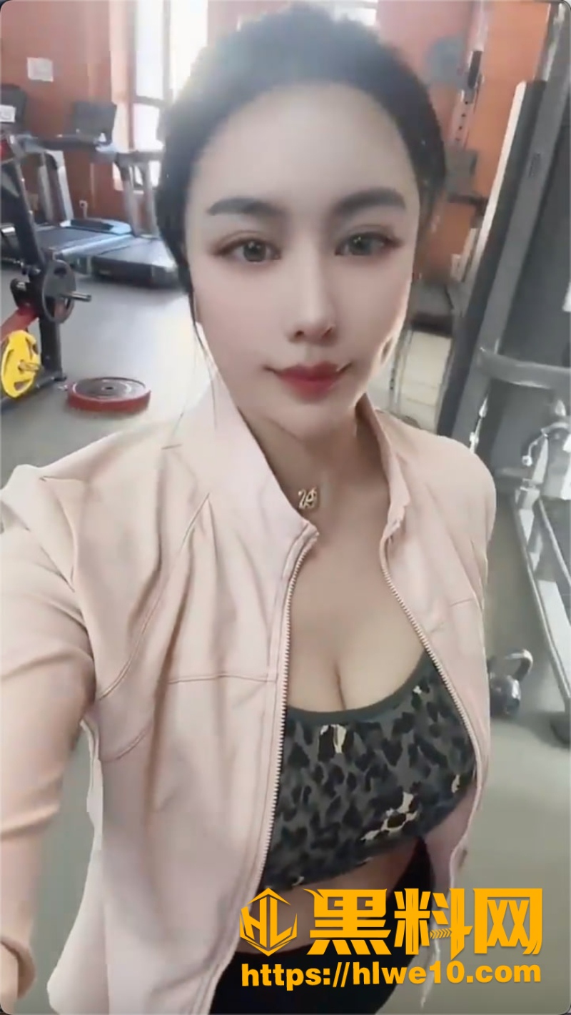 抖音吴碳水自慰视频1