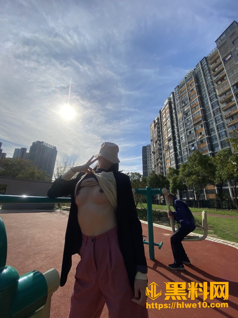 极品少妇私拍调教榨精2