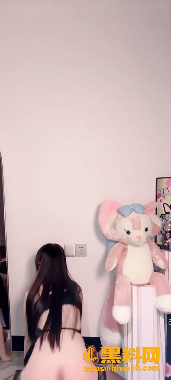 小企娥