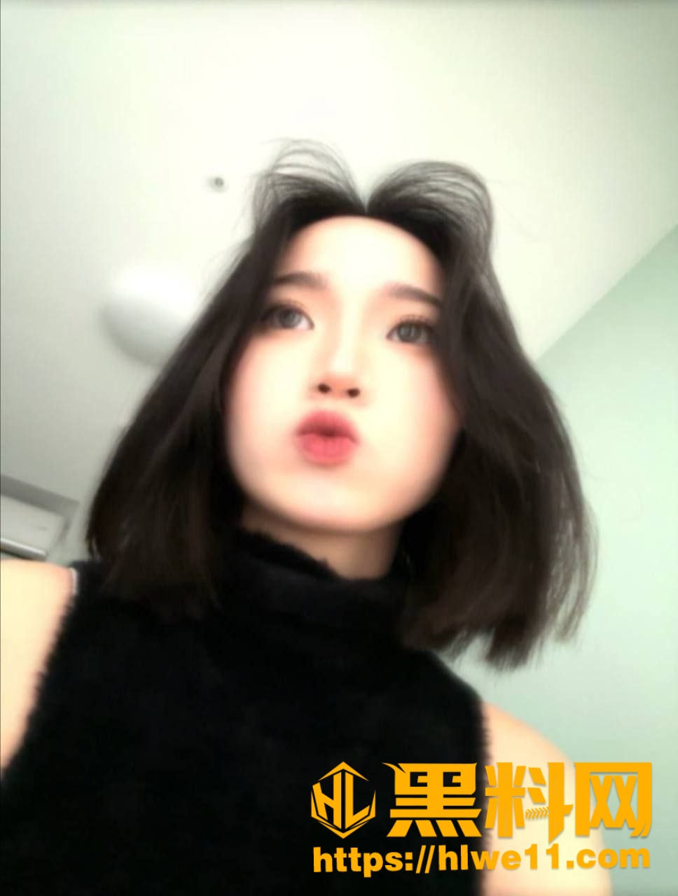 丽婷早期亲密视频曝光3