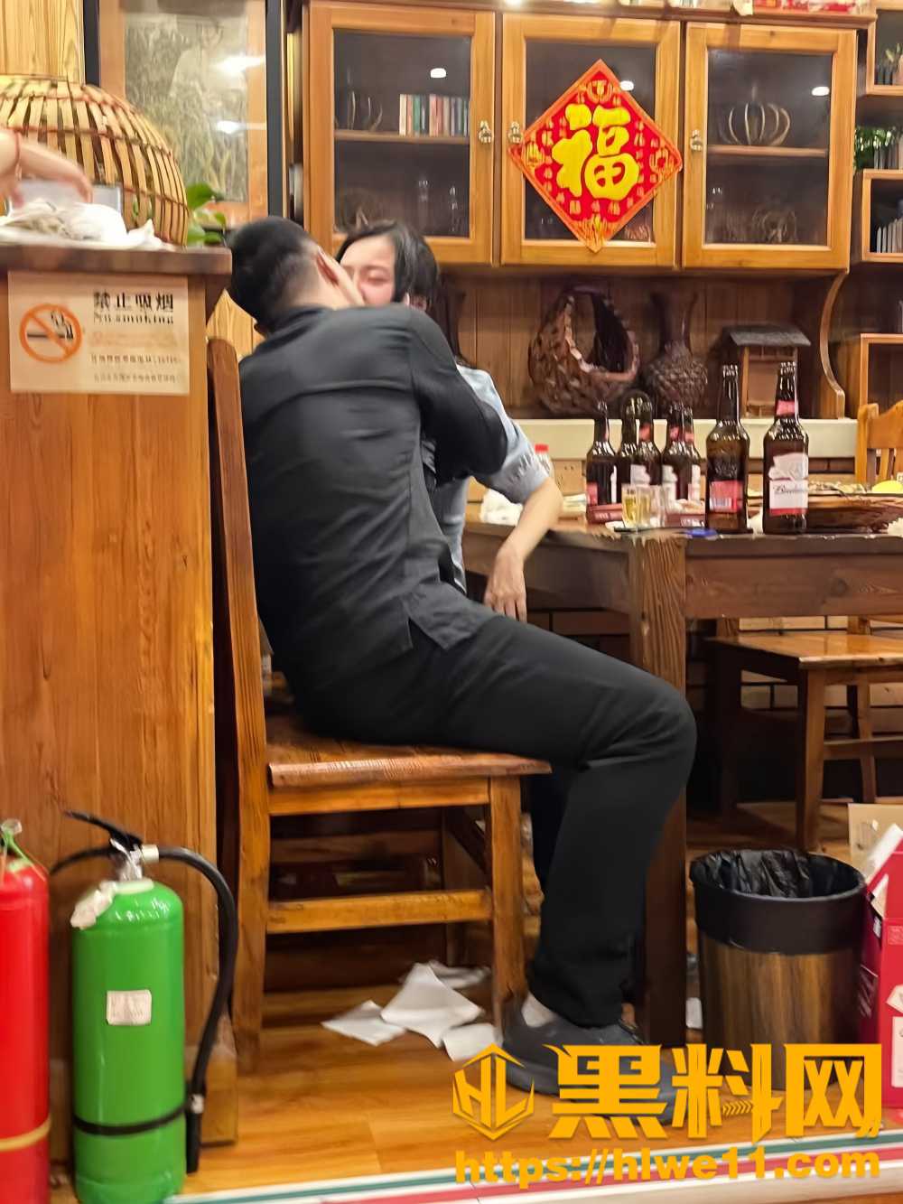 东北菜馆土脱衣事件2