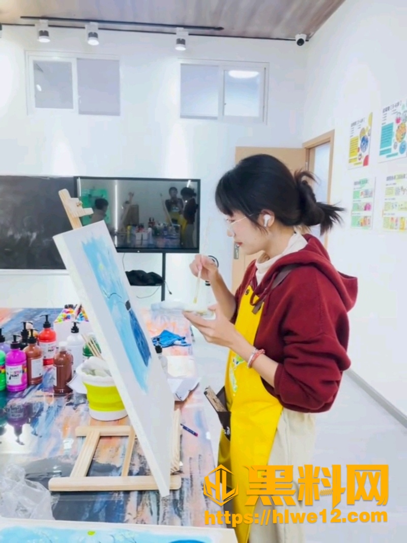 陶林林办公室偷情视频10