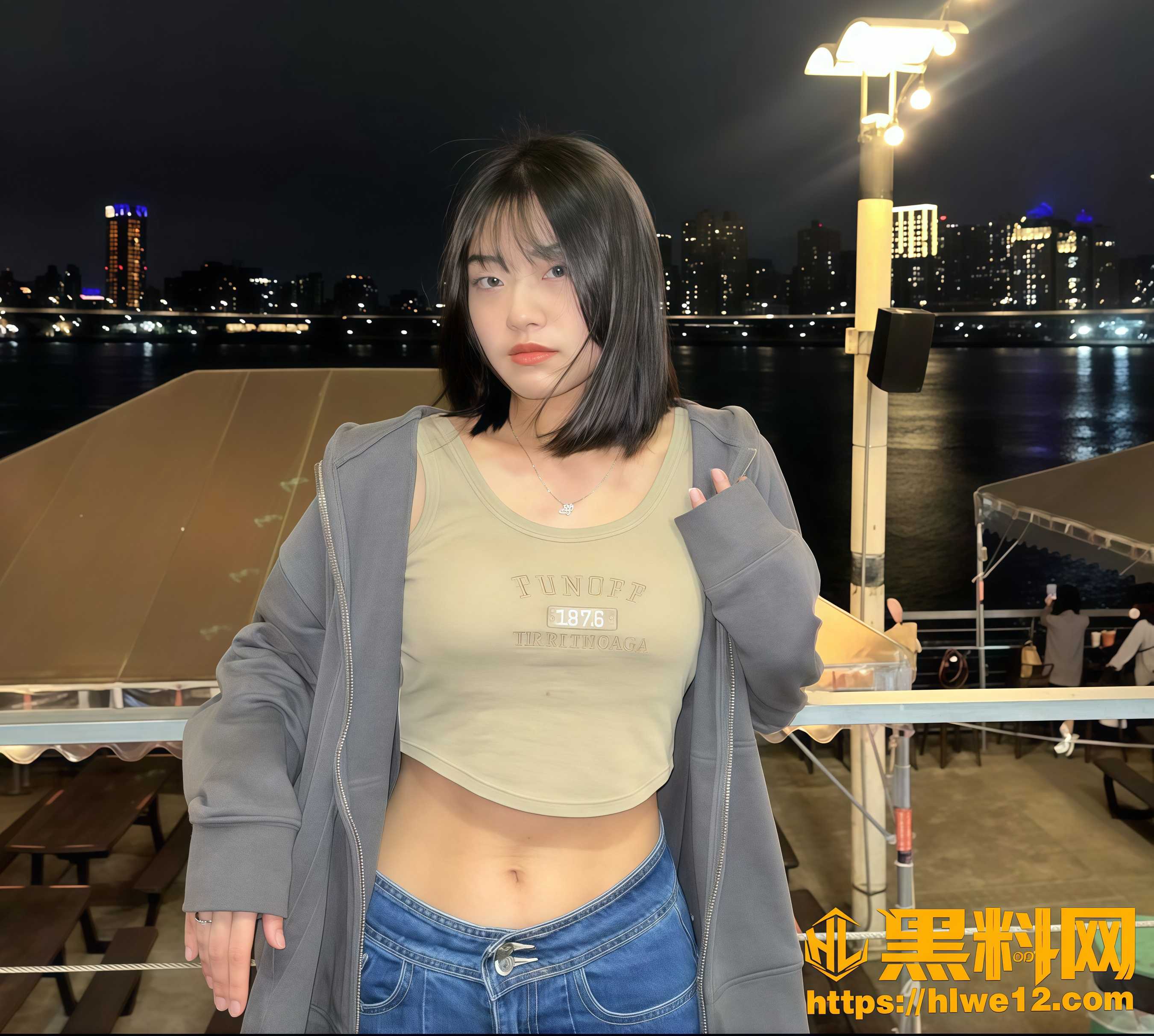 高颜值短发正妹裸聊视频