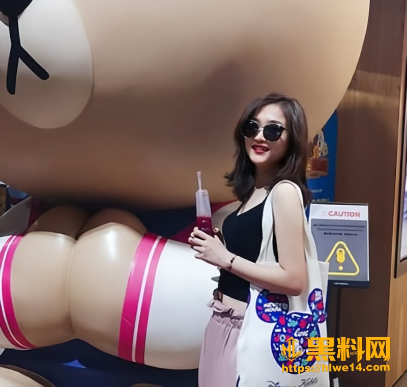03沈佳慧酒店约炮胡子哥1 3wm