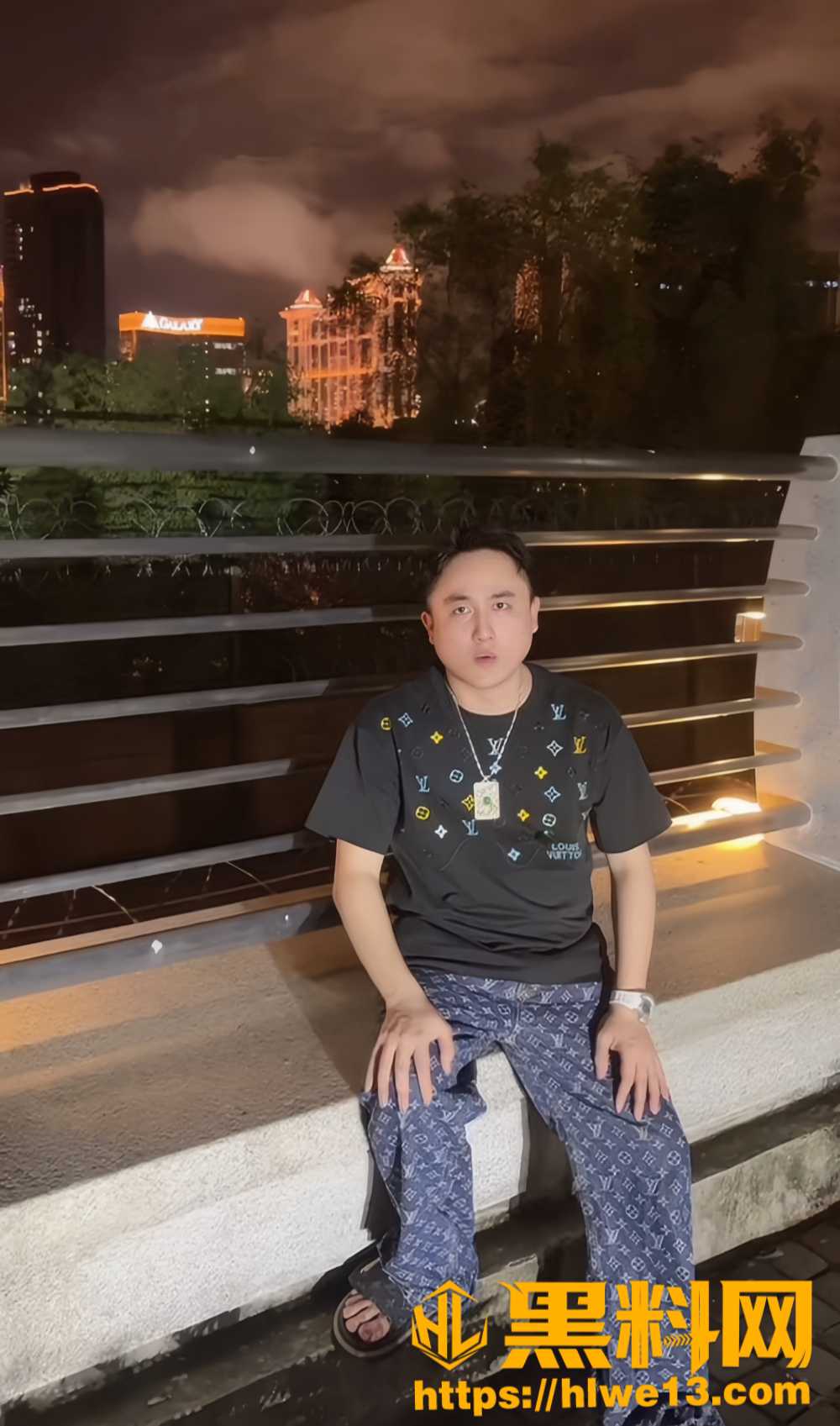 快手4460万粉男网红散打哥4