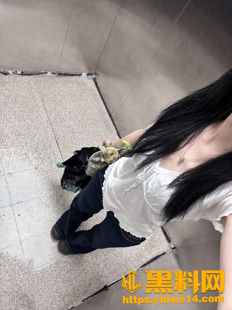 抖音网红肖雅婷2