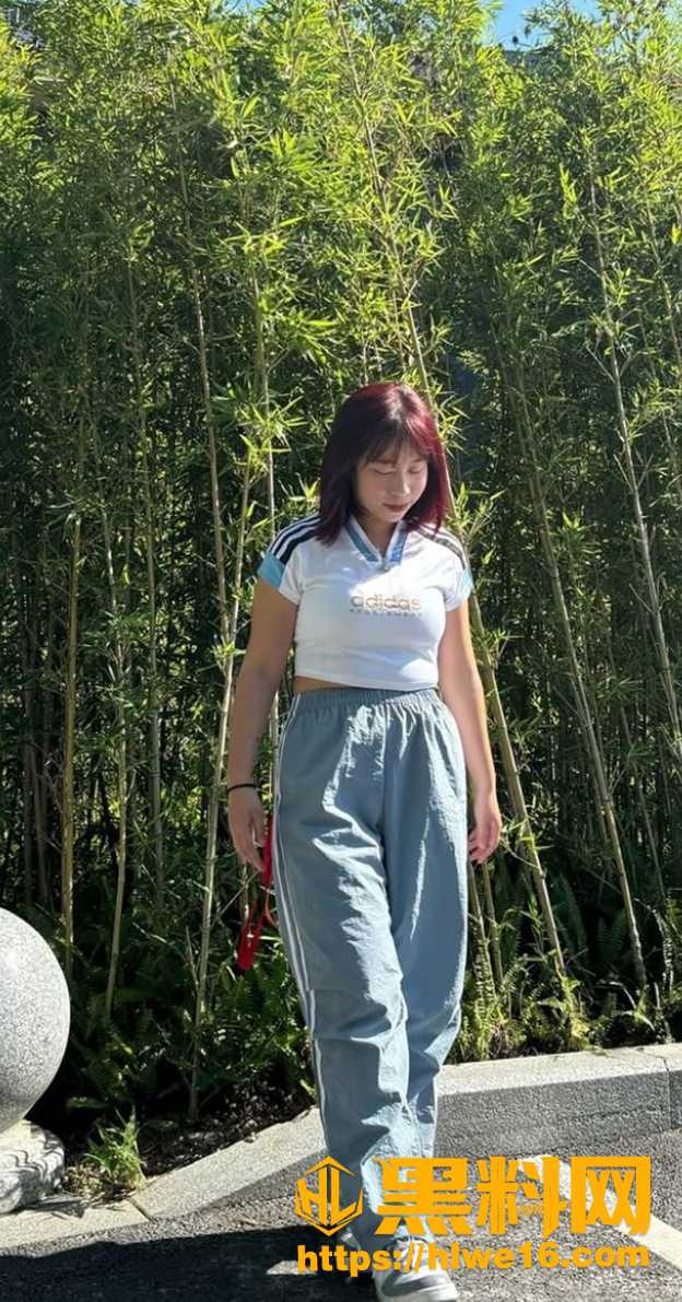 微胖学生妹呱呱性爱视频2