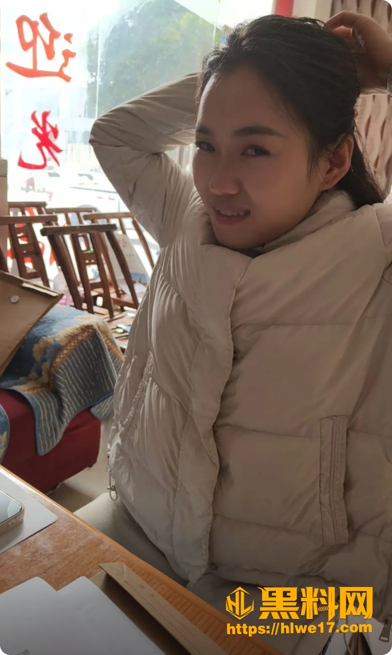 39岁大叔遛鸟视频