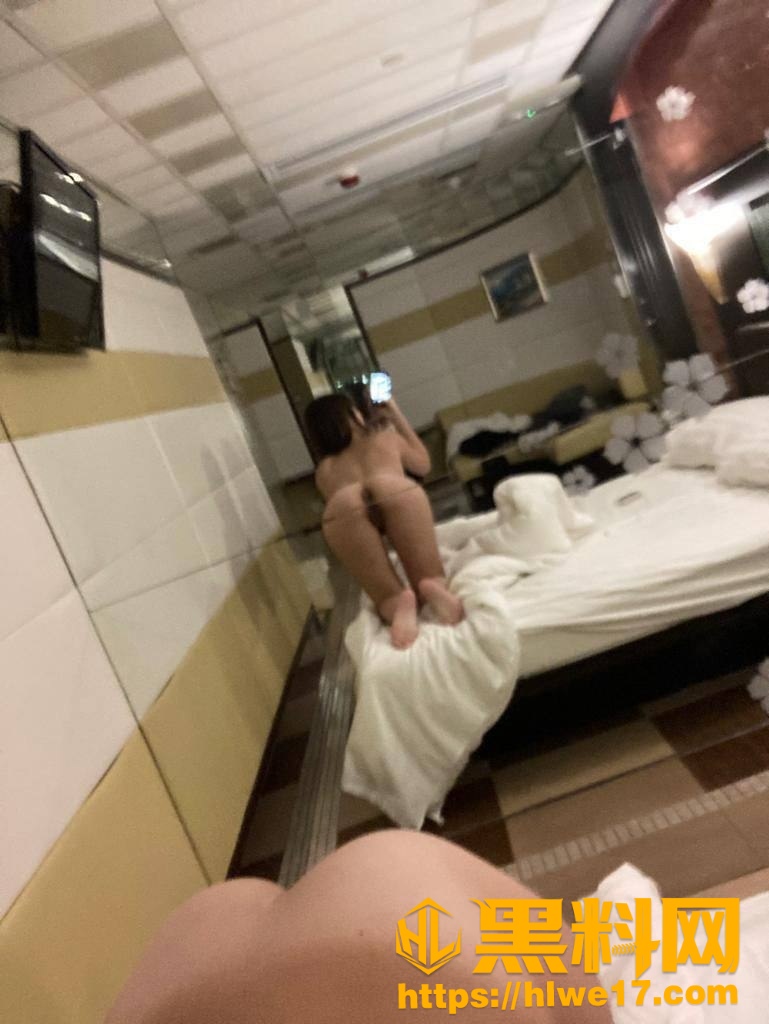 泄密