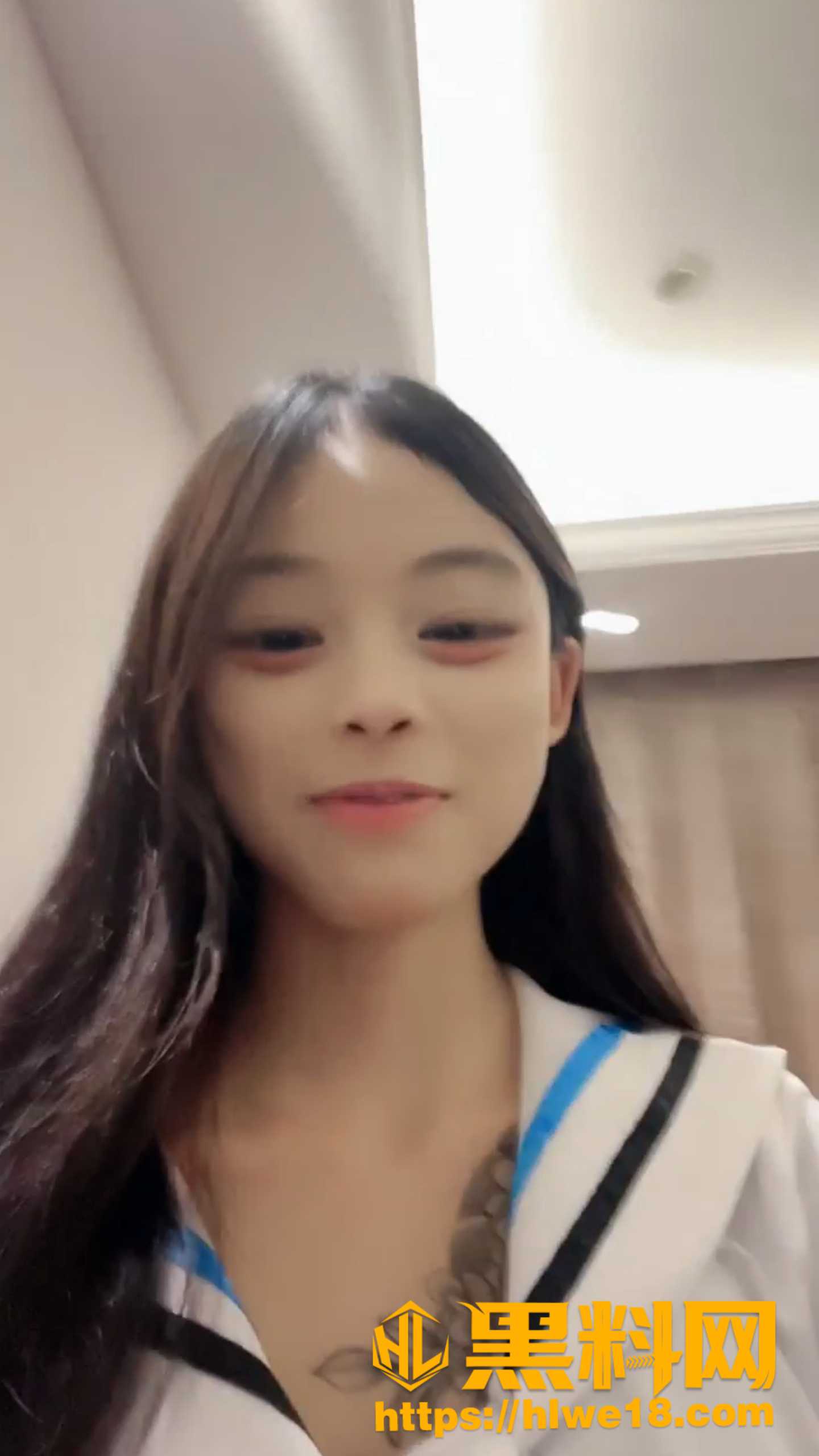 精神小妹七七直播回放