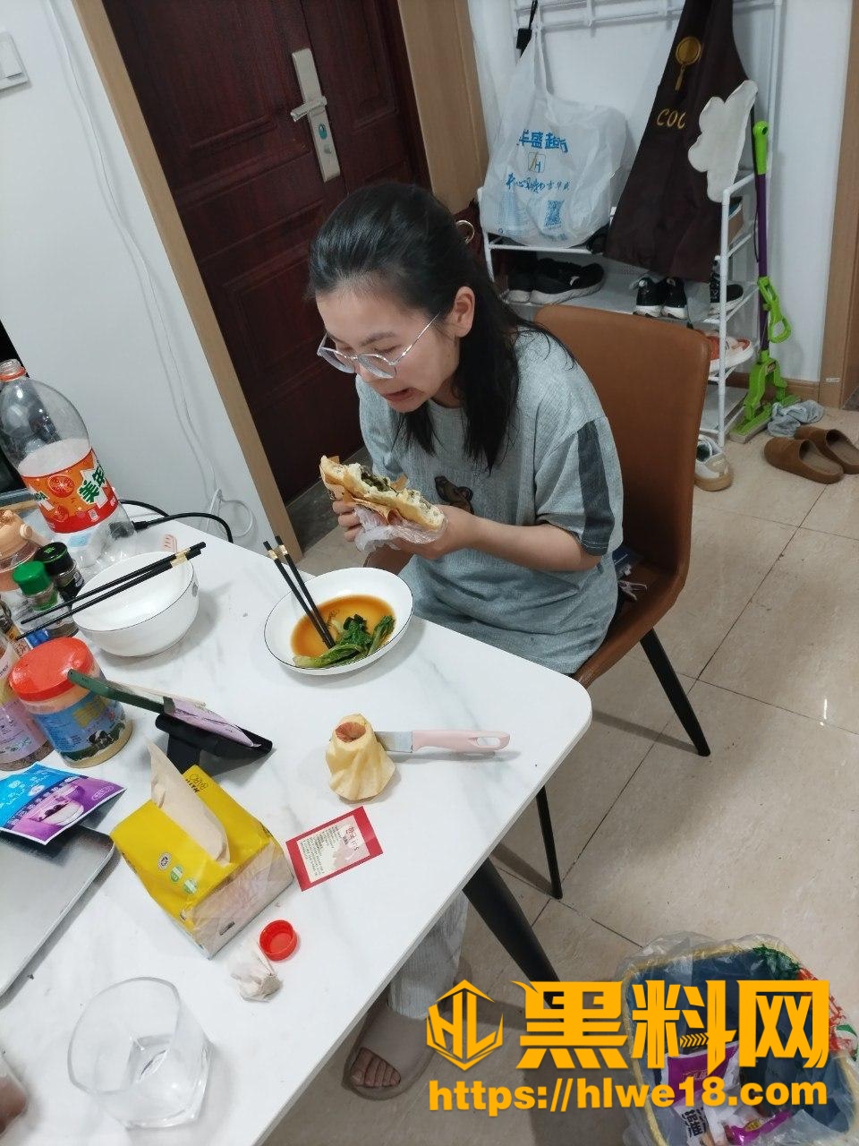 曹溪月大尺度后入视频3