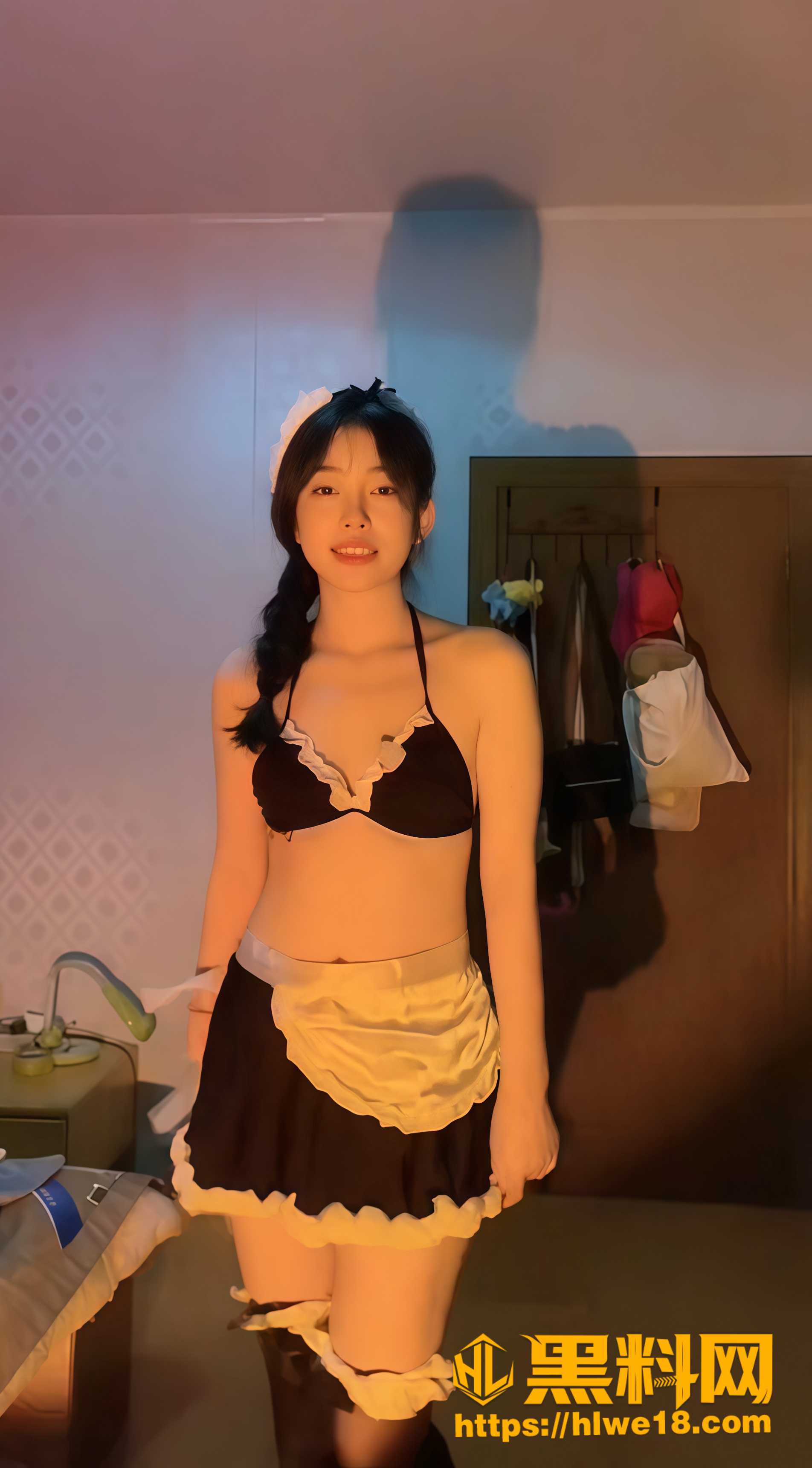 极品小女友裸拍视频