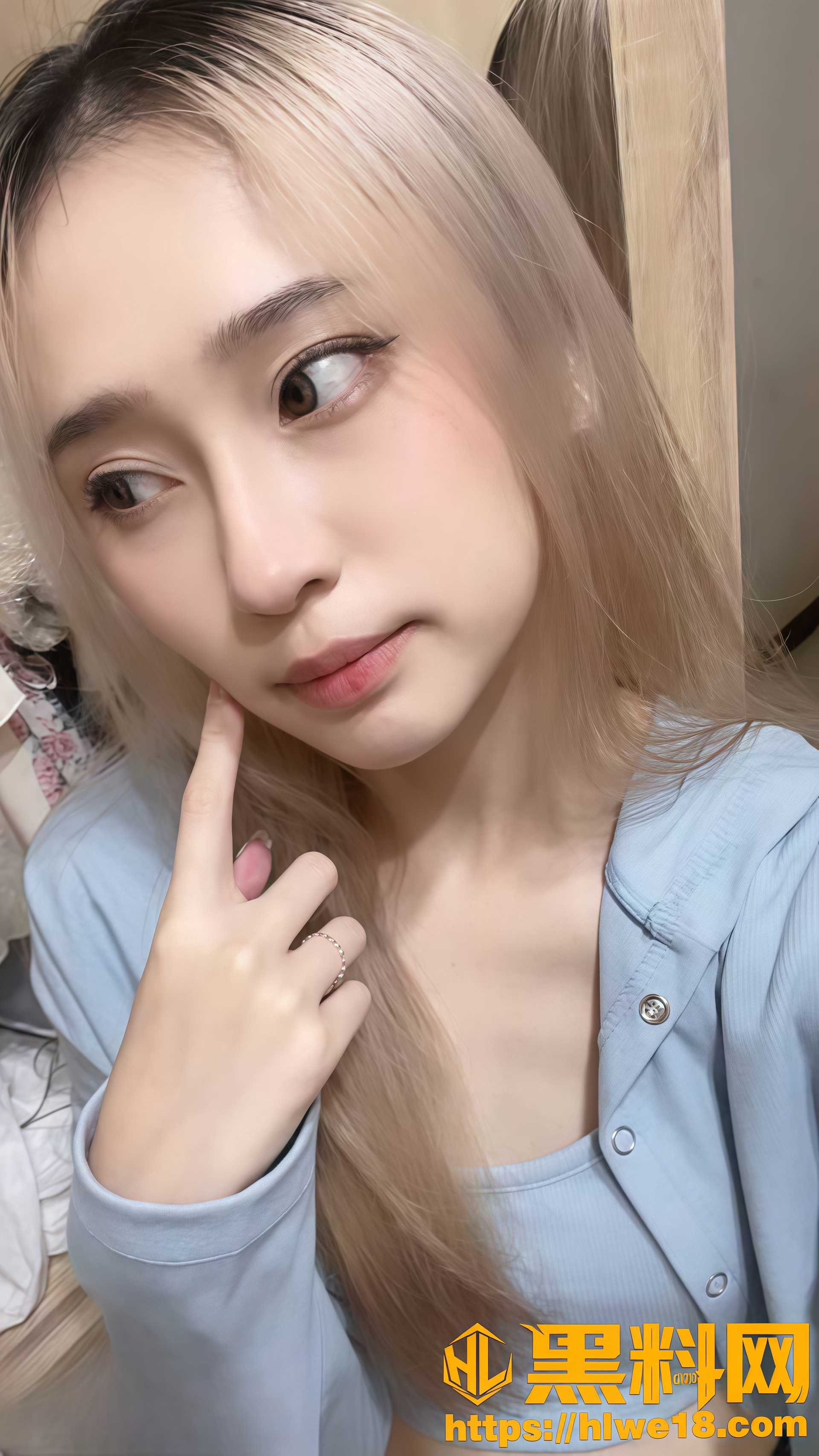小红书金发御姐不雅视频